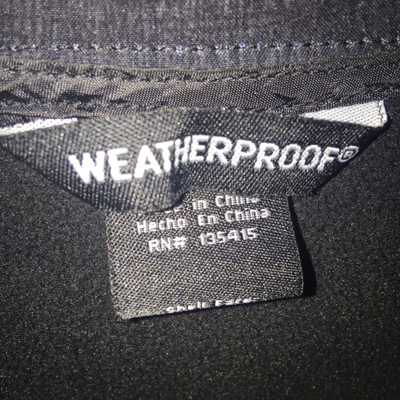 Water proof jacket - Picture 4 of 7